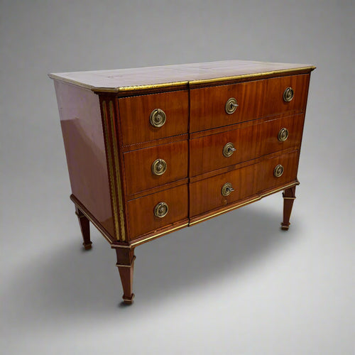Neoclassical Mahogany Chest Of Drawers, Germany, circa 1800