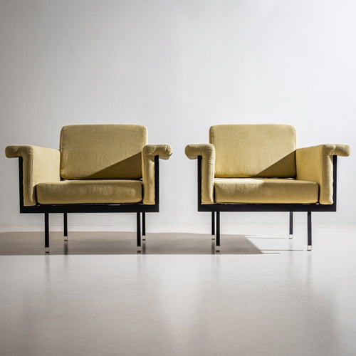 Pair of “Naeko” Lounge Chairs by Kazuhide Takahama (1930–2010) for Gavina, designed circa 1958