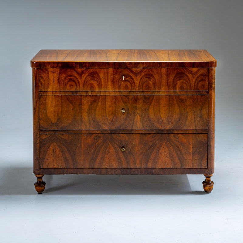 Biedermeier Walnut Chest of Drawers, Southern Germany, c. 1820