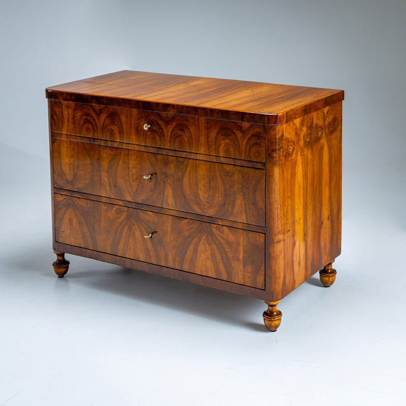 Biedermeier Walnut Chest of Drawers, Southern Germany, c. 1820