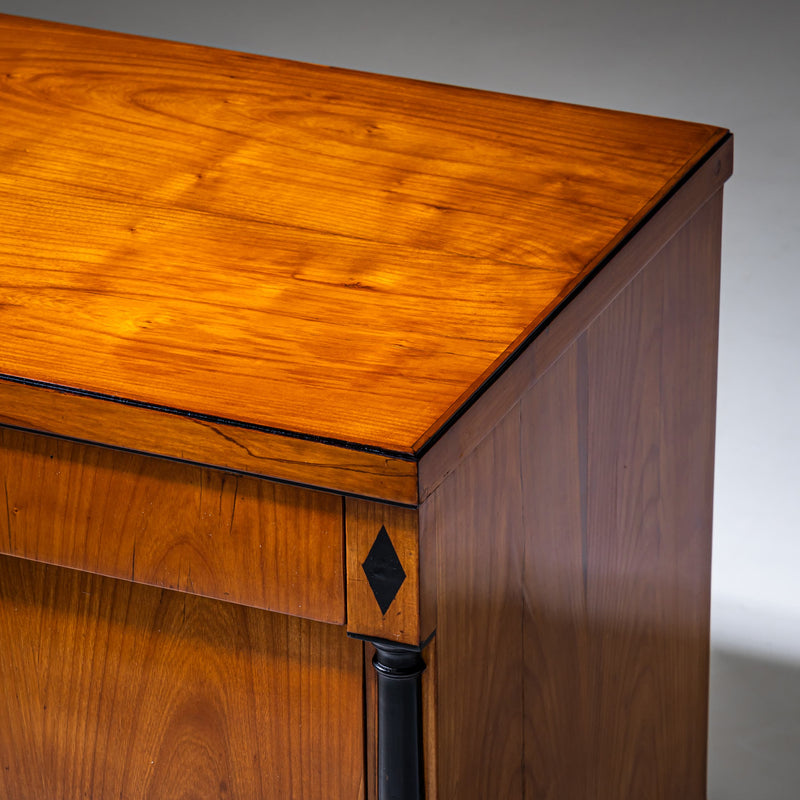 Biedermeier Chest of Drawers, Southern Germany / Munich, circa 1820