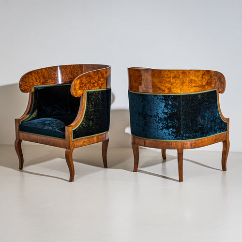 Pair of Biedermeier Walnut Bergères, Austria, circa 1830