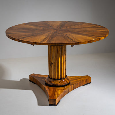 Biedermeier Center Table in Walnut, Germany, circa 1820