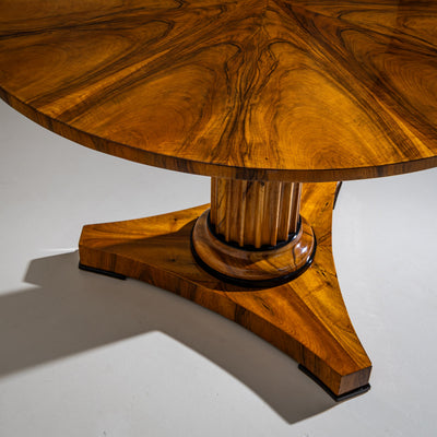 Biedermeier Center Table in Walnut, Germany, circa 1820