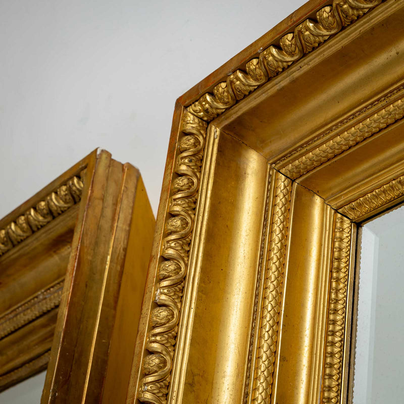 Pair of neoclassical Wall Mirrors, early 19th Century