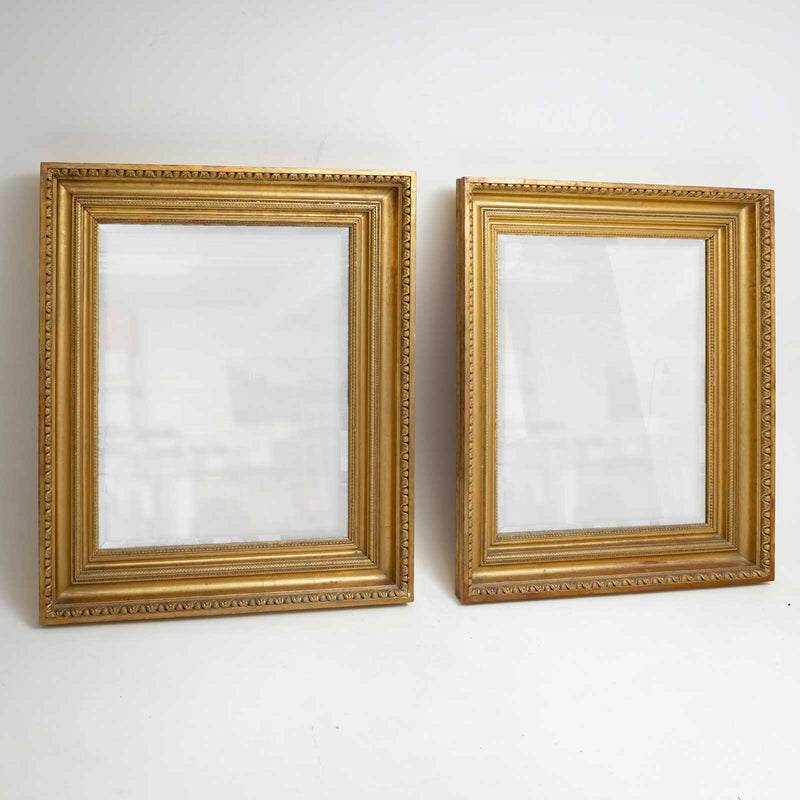 Pair of neoclassical Wall Mirrors, early 19th Century