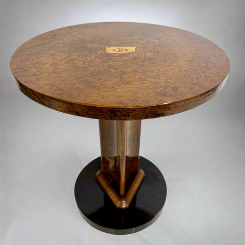 Italian Art Deco Round maple Walnut Table 1930