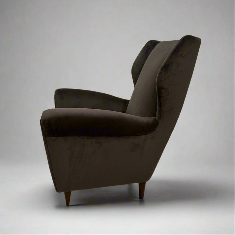 Single Italian Modernist wing chair in the style of Gio Ponti