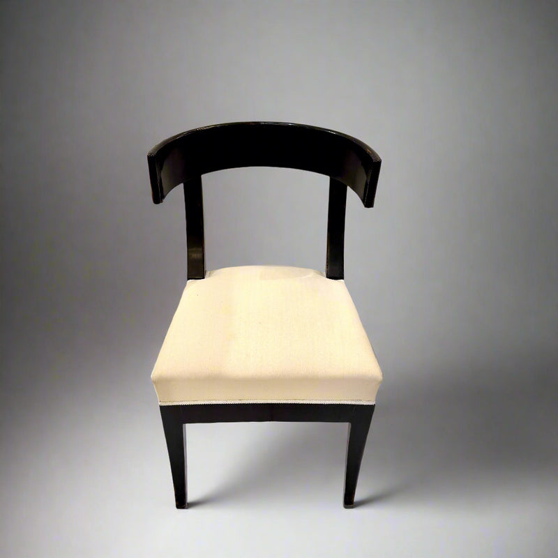 Pair of Klismos Ebonized Early 19th Century Side Chairs