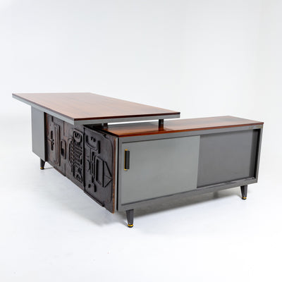 Nerone e Patuzzi Desk, Gruppo NP2, Italy Mid-20th century.