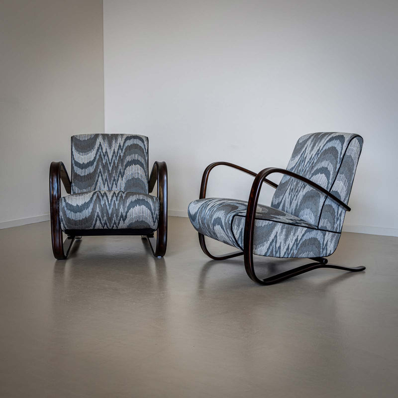 Pair of H-269 Lounge Chairs by Jindřich Halabala, Czech Republic 1930s