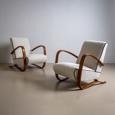 Pair of H-269 Lounge Chairs by Jindřich Halabala, Czech Republic, 1930s