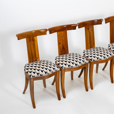 Set of 7 Walnut Dining Chairs, Italy Mid-20th Century