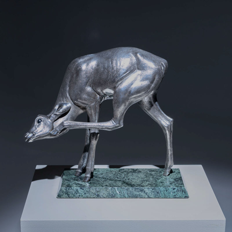 Naturalistic Silver Doe Sculpture by Sirio Tofanari (1886-1969) on Dark Green Marble Base