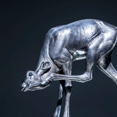 Naturalistic Silver Doe Sculpture by Sirio Tofanari (1886-1969) on Dark Green Marble Base