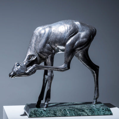 Naturalistic Silver Doe Sculpture by Sirio Tofanari (1886-1969) on Dark Green Marble Base