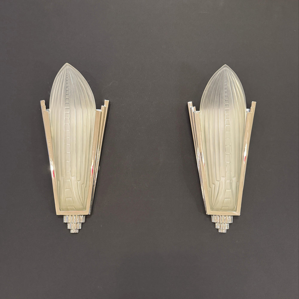 Pair Genet et Michon Style Art Deco Wall Sconces France.