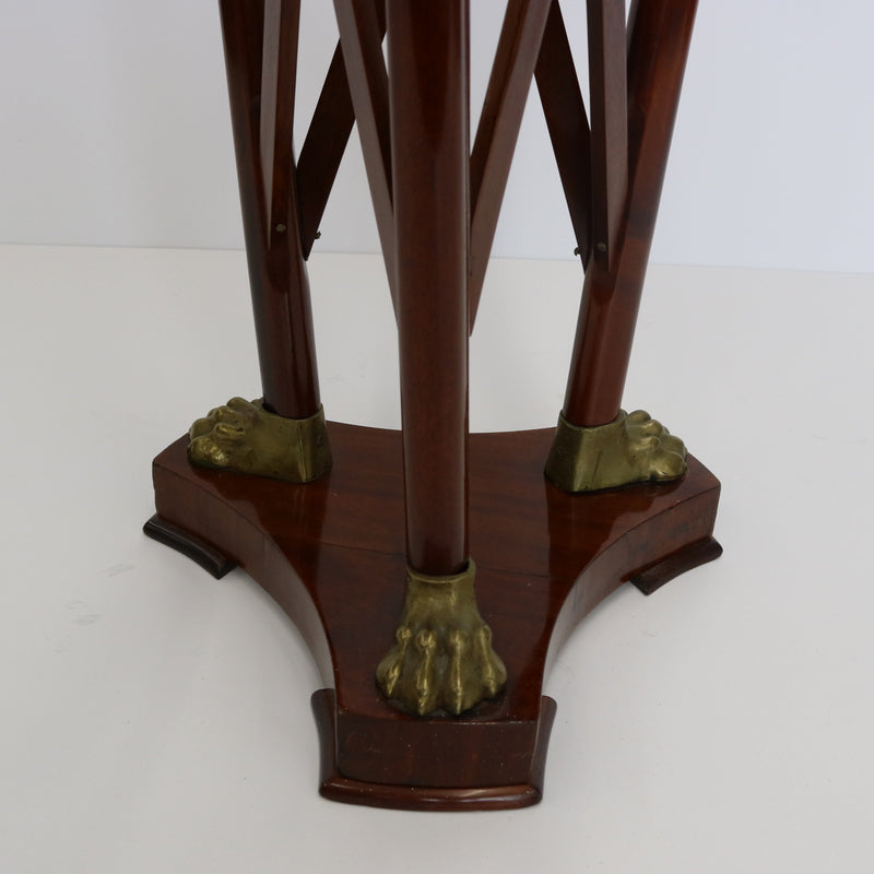 Neoclassical-style Pedestal