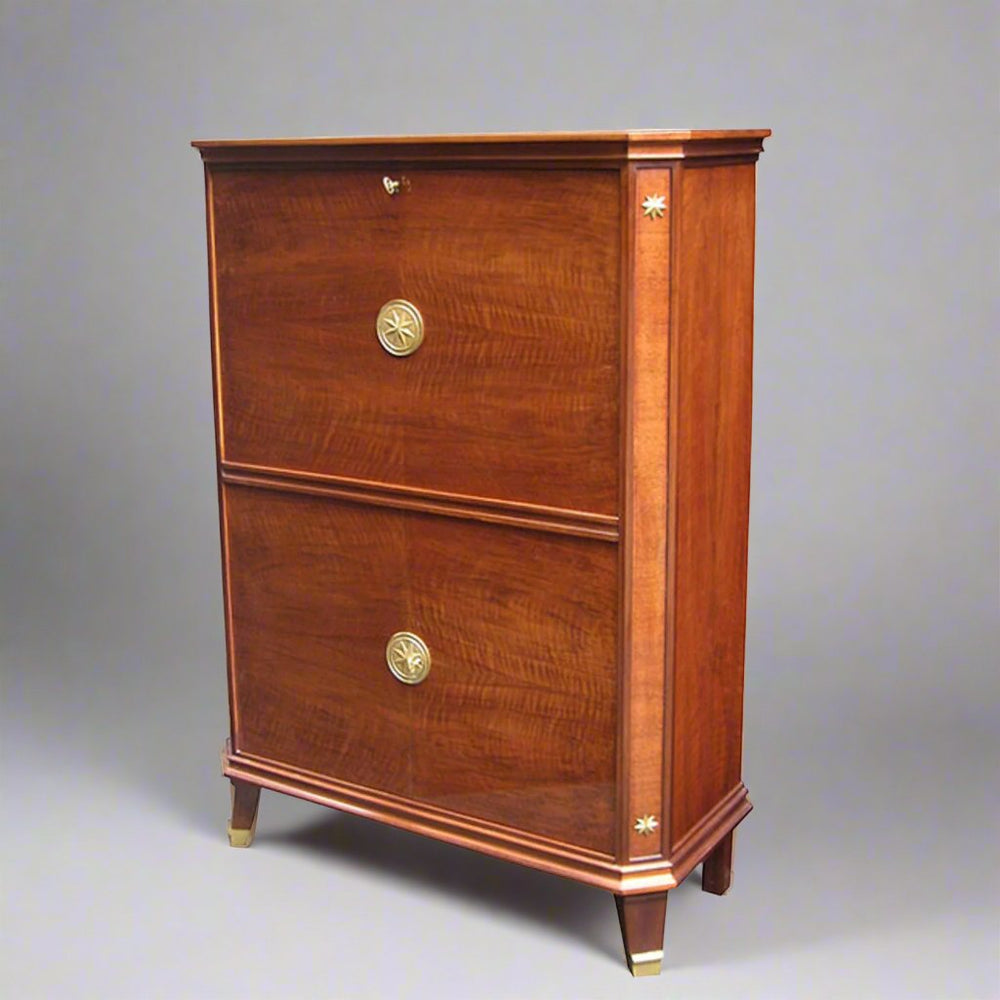 De Coene Freres Art Deco Period Walnut Bar Cabinet, Belgium circa 1930