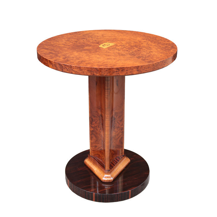 Italian Art Deco Round maple Walnut Table 1930