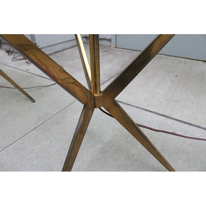 Single  Floor Lamp Table Attributed to Paul McCobb